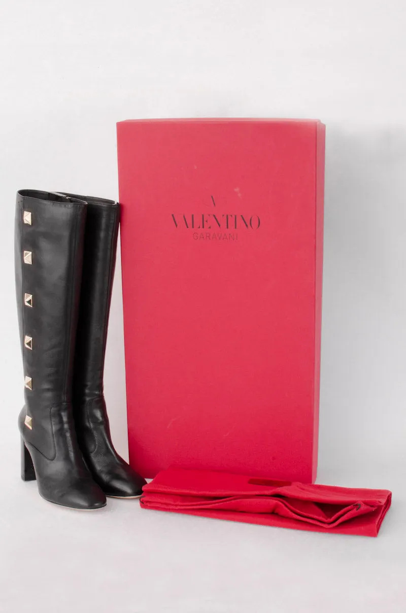 BLACK ROCKSTUD BOOT