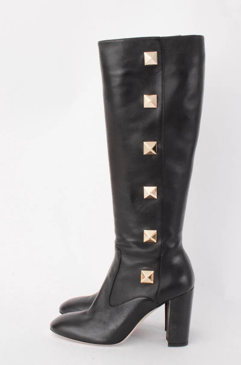 BLACK ROCKSTUD BOOT