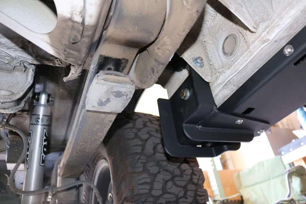 Rocker Guards for Sprinter 4X4 (2015  144" wheelbase only)