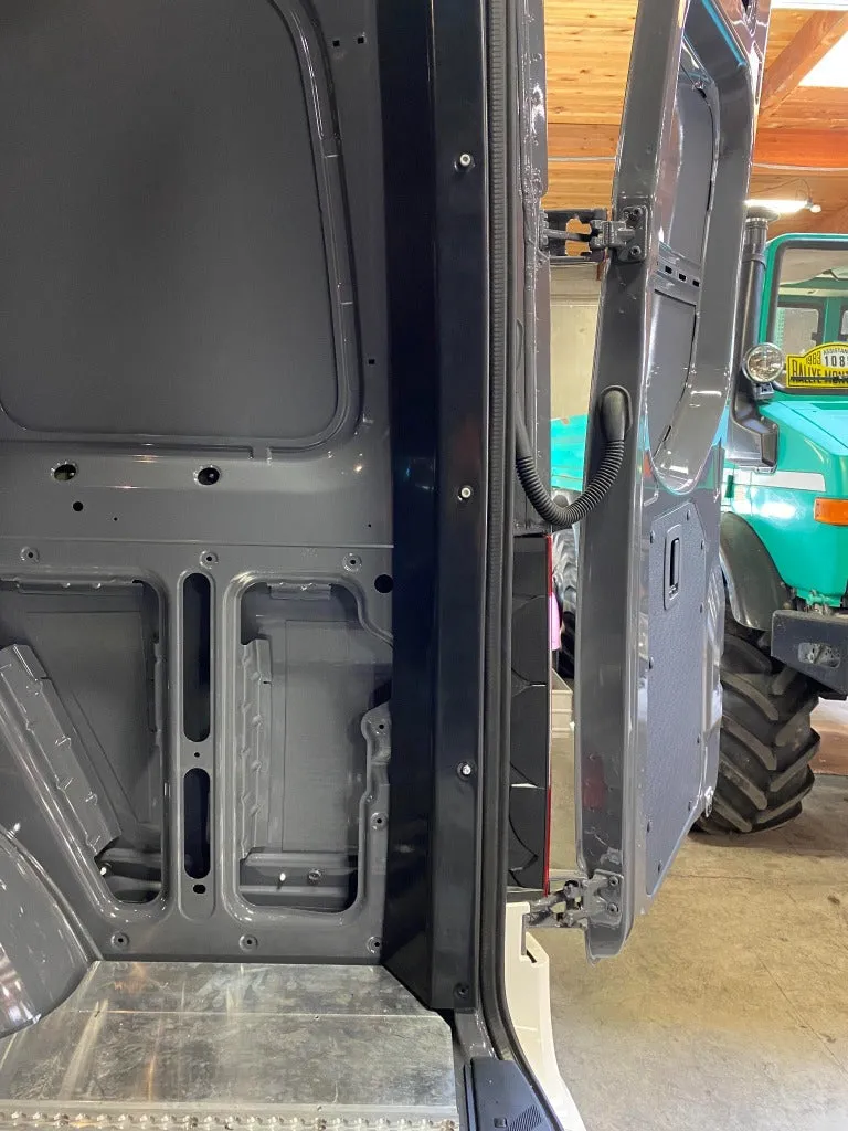 Terrawagen Tidy Trim Rear  Sprinter High Roof 906/907